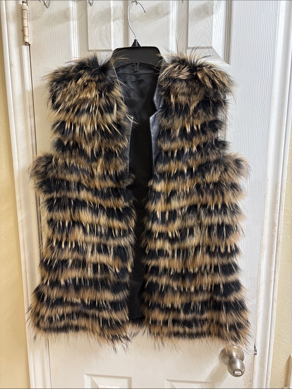 Racoon Striped leather trim Sleeveless Vest - Black & Tan. EUC